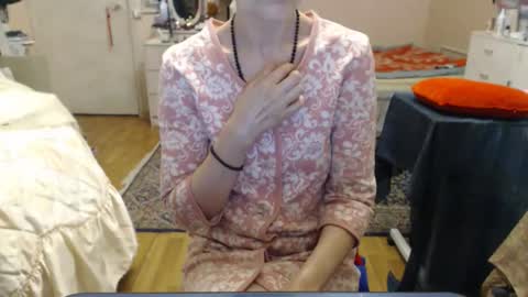Snapshot of kiuminberry chatting on 01.15.26 KiuminBerry online show from 01.15.26