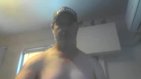 kiwiguy19773 online show from 02.08.26