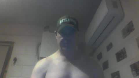 kiwiguy19773 online show from 04.14.26