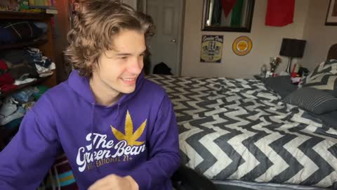 Kyle online show from 12.08.24