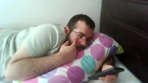 Snapshot of kkadam1 chatting on 10.06.25 kkadam1 online show from 10.06.25