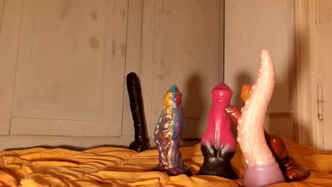 Snapshot of klamstrakur1 chatting on 10.29.25 klamstrakur1 online show from 10.29.25