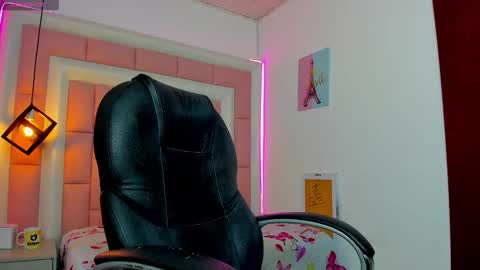 Klaret online show from 12.20.25