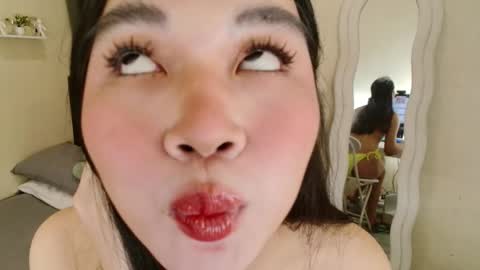 Snapshot of kleaaaaaa chatting on 05.25.26 kleaaaaaa online show from 05.25.26