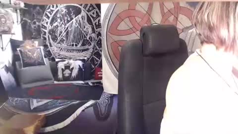 Michelle online show from 09.28.25