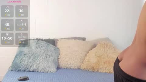 KLEO online show from 11.17.25