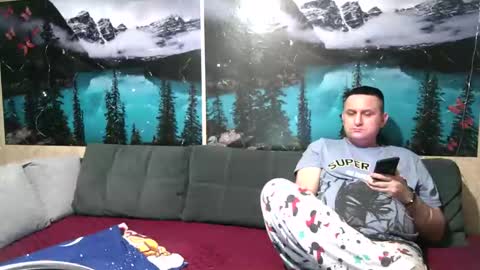 Snapshot of kleosnow chatting on 03.04.26 Kleosnow online show from 03.04.26