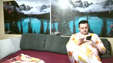 Snapshot of kleosnow chatting on 04.02.26 Kleosnow online show from 04.02.26