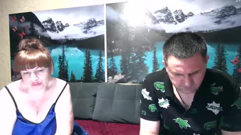 Snapshot of kleosnow chatting on 04.28.26 Kleosnow online show from 04.28.26