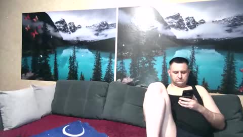 Snapshot of kleosnow chatting on 05.13.26 Kleosnow online show from 05.13.26