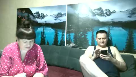 Snapshot of kleosnow chatting on 05.22.26 Kleosnow online show from 05.22.26