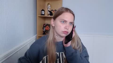 klerkarina online show from 10.12.25