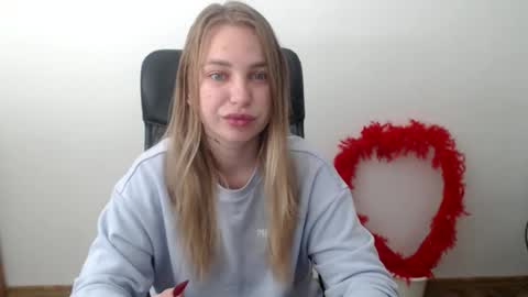 klerkarina online show from 10.19.25