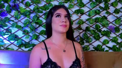 Snapshot of kloe_bella chatting on 10.09.25 kloe_bella online show from 10.09.25