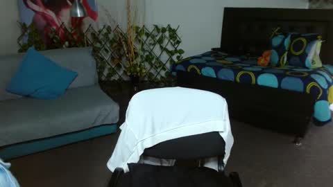 Kloe deker online show from 10.02.25