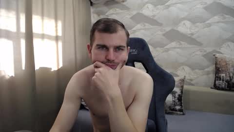 Snapshot of knight_5 chatting on 11.07.25 Carter. online show from 11.07.25