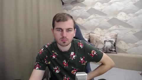 Snapshot of knight_5 chatting on 12.01.25 Carter. online show from 12.01.25