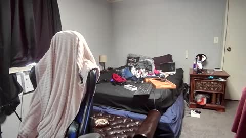 Snapshot of knkycpl6944 chatting on 10.12.25 Kevin Fitz online show from 10.12.25