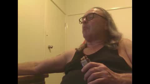 knobout online show from 06.10.26