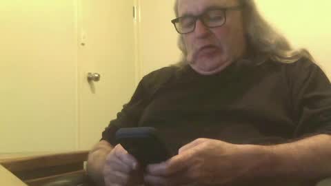 knobout online show from 07.08.26