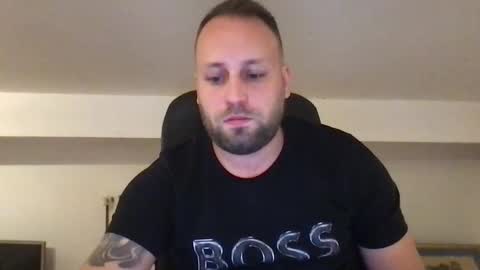 hugo online show from 10.12.25