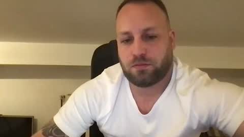 hugo online show from 11.11.25