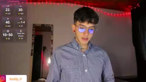 Snapshot of koddy_0 chatting on 11.26.25 Koddy Independent model online show from 11.26.25