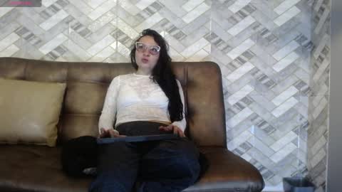 Snapshot of koko15_ chatting on 05.19.26 Koko online show from 05.19.26