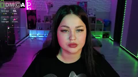 Mia online show from 04.09.26