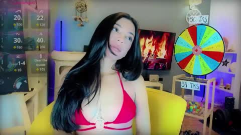 Lisa      online show from 10.18.25