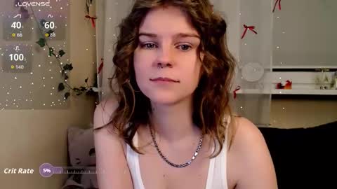 Snapshot of komorebbi chatting on 01.06.26 Marta online show from 01.06.26