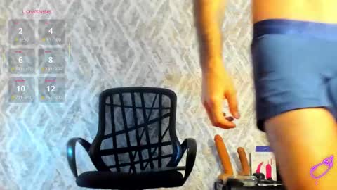 Snapshot of kopular chatting on 02.25.25 Diego y Edgar online show from 02.25.25