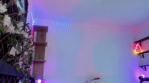 Kora Red online show from 01.06.26