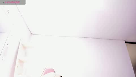 Koral Cuz online show from 02.03.26