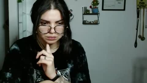 Karoll online show from 09.14.25