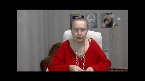 Snapshot of koroleva70 chatting on 02.06.25 VIKA online show from 02.06.25