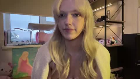 Ariela online show from 06.11.26