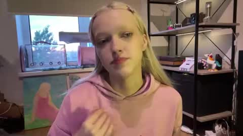 Ariela online show from 06.25.26