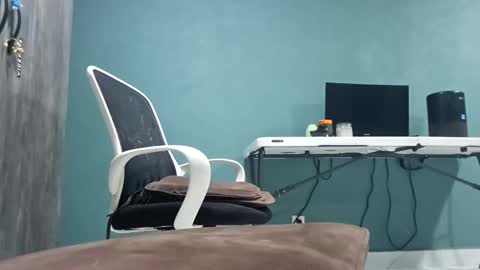 Koto Bombon online show from 03.25.26