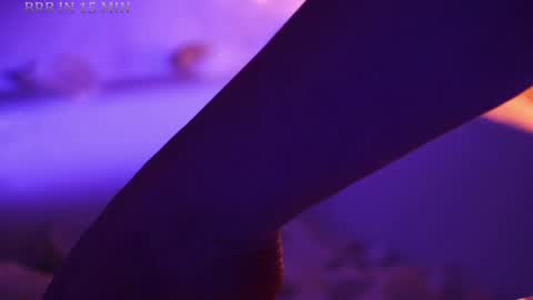 Kottyaa cb FOLLOWING  online show from 12.15.24