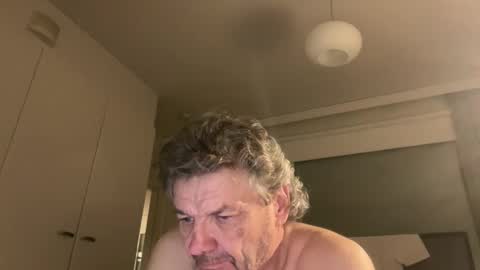 kovapoika online show from 10.11.25