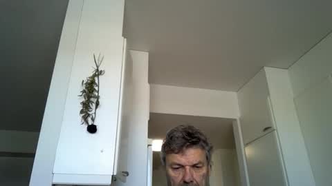 kovapoika online show from 02.06.26