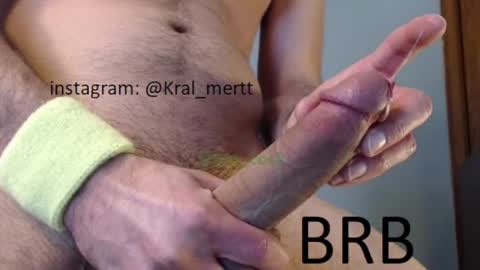 Snapshot of kral_mert chatting on 01.26.25 Mert online show from 01.26.25