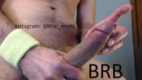 Snapshot of kral_mert chatting on 03.04.25 Mert online show from 03.04.25