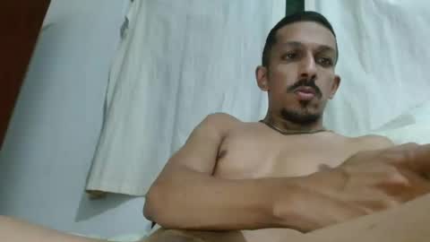 Snapshot of kravvek chatting on 06.24.26 kravvek online show from 06.24.26