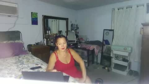 kreamyk420 online show from 10.17.25