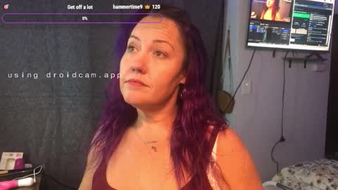 Snapshot of kreamyk420 chatting on 11.24.25 kreamyk420 online show from 11.24.25