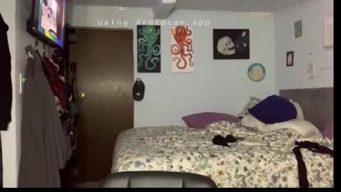 kreamyk420 online show from 03.20.26