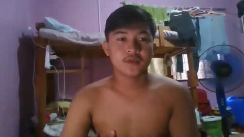 Snapshot of krezikeed chatting on 09.13.25 krezikeed online show from 09.13.25