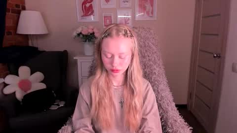 Snapshot of kris_grant chatting on 02.22.26 kris_grant online show from 02.22.26